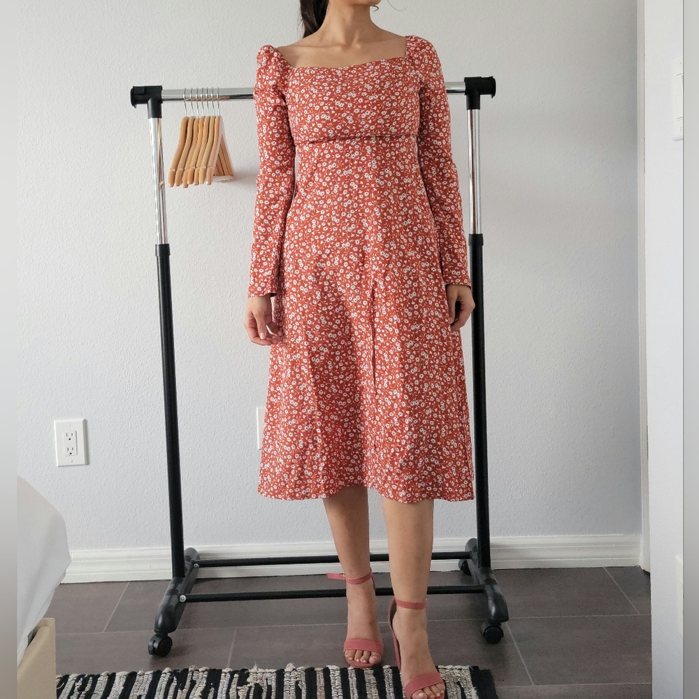 Square Neck Split Thigh Ditsy Floral Print Dress